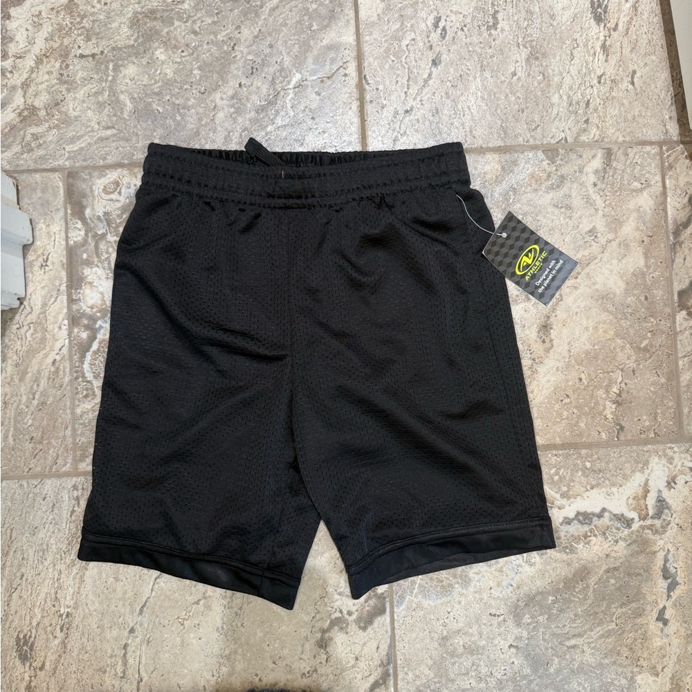 NWT Size Large Athletic Works Black Basketball Shorts